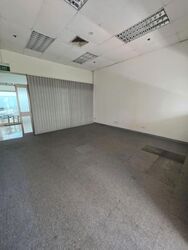 High Street Centre (D6), Retail #621497041